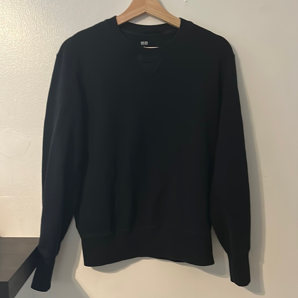 Uniqlo Sweatshirt (Mens XS,Black)